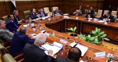 وزير النقل: السكة الحديد تشهد تطورا وهناك إرادة سياسية لتحسين المرفق