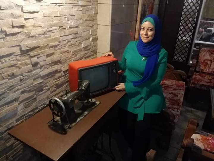 إسراء كارم تكتب : في بيتنا «زمان»!