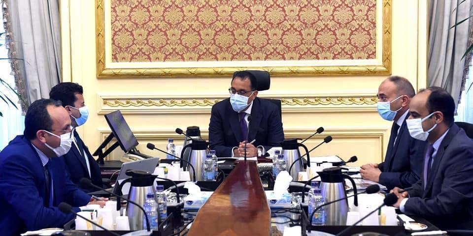 رئيس الوزراء يلتقي وزير الشباب والرياضة لاستعراض عدد من ملفات عمل الوزارة