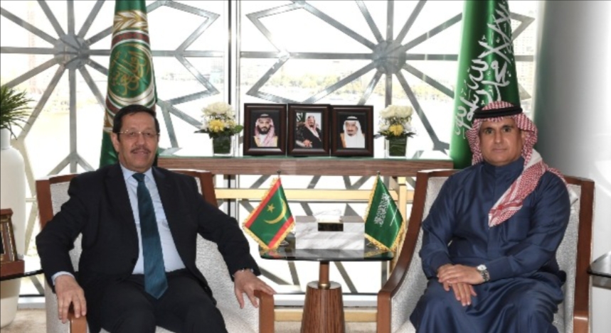 مندوب المملكة الدائم لدى الجامعة العربية يستقبل نظيره الموريتاني