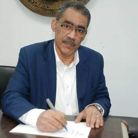 كتلة شباب الصحفيين: ضياء رشوان فقد شرطا من شروط"خوض الانتخابات"