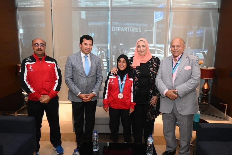 وزيرا التضامن الاجتماعي والشباب والرياضة يستقبلان المنتخب المصري للأولمبياد الخاص بعد فوزه ببرونزية كأس العالم