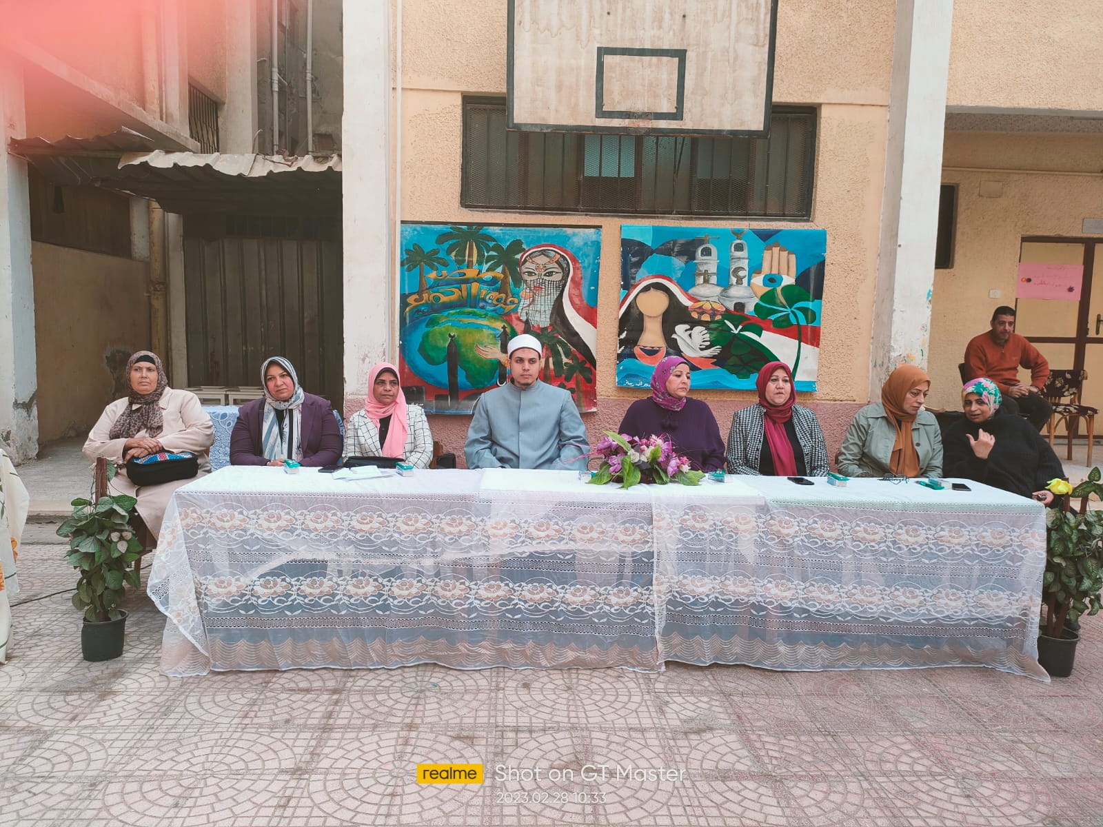 ثقافة الجيزة تواصل فعاليات مبادرة "مبدعون مختلفون" بمدارس الجيزة 