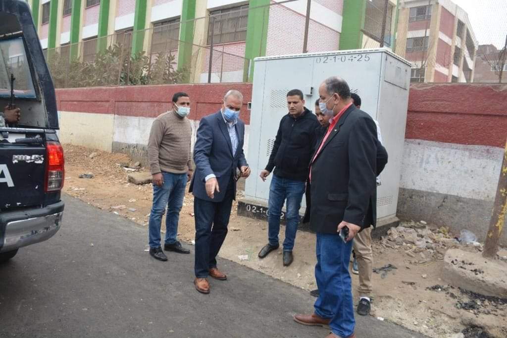 محافظ القليوبية يقوم بجولة تفقدية بمدينتي قليوب وشبرا الخيمة لتفقد المشروعات وأعمال توسعة الطريق الدائري