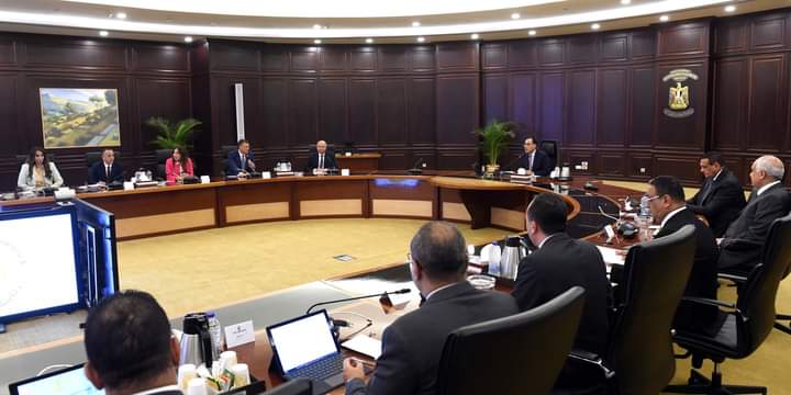 مدبولى يتابع الموقف التنفيذي للأعمال بالمتحف المصري الكبير وتطوير المنطقة المحيطة