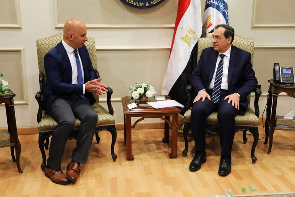 قطاع البترول يتعاون مع جنرال اليكتريك العالمية في مجال الاستدامة وخفض الانبعاثات 