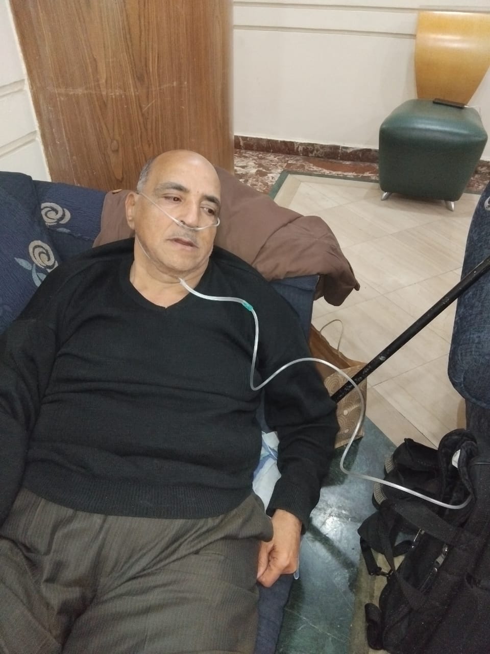 بالصور : اعتصام مرشح لمقعد نقيب الصحفيين داخل النقابة اعتراضا على تسويف حل قضية الصحف الحزبية 