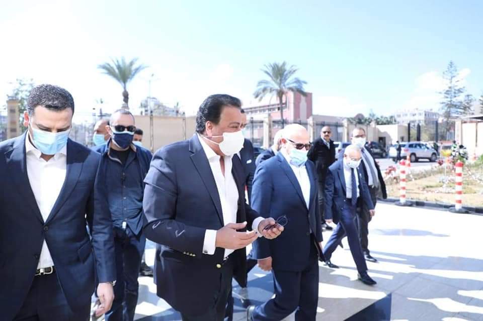 عبد الغفار والغضبان يعقدان اجتماعًا بديوان المحافظة لمتابعة سير العمل بمنظومة التأمين الصحي الشامل