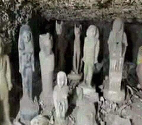 القبض على 4 أشخاص ينقبون عن الآثار بالبدرشين