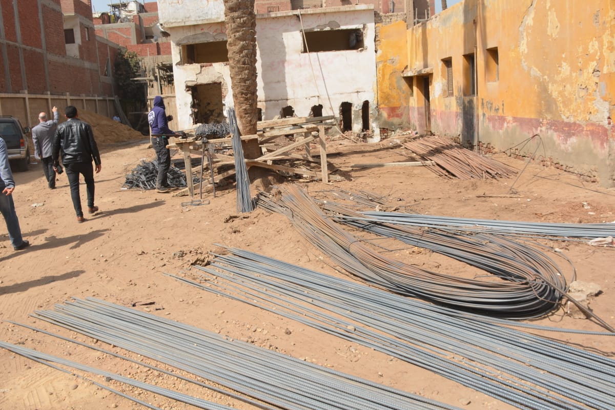 محافظ القليوبية يتفقد إنشاءات الإدارة الزراعية وموقف السيارات الجديد بمدينة كفر شكر