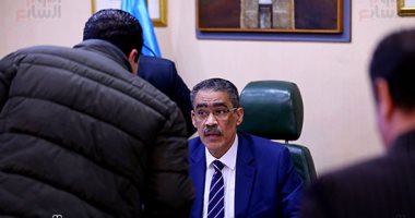 نقيب الصحفيين يعلن مخاطبة "الأعلى للجامعات" للاستعلام عن شهادات الأعضاء