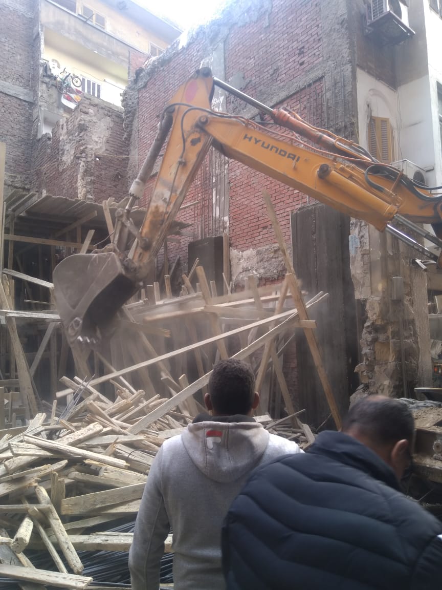 عبد العال : فرض هيبة الدولة والحفاظ على المال العام والتصدى لمخالفات البناء