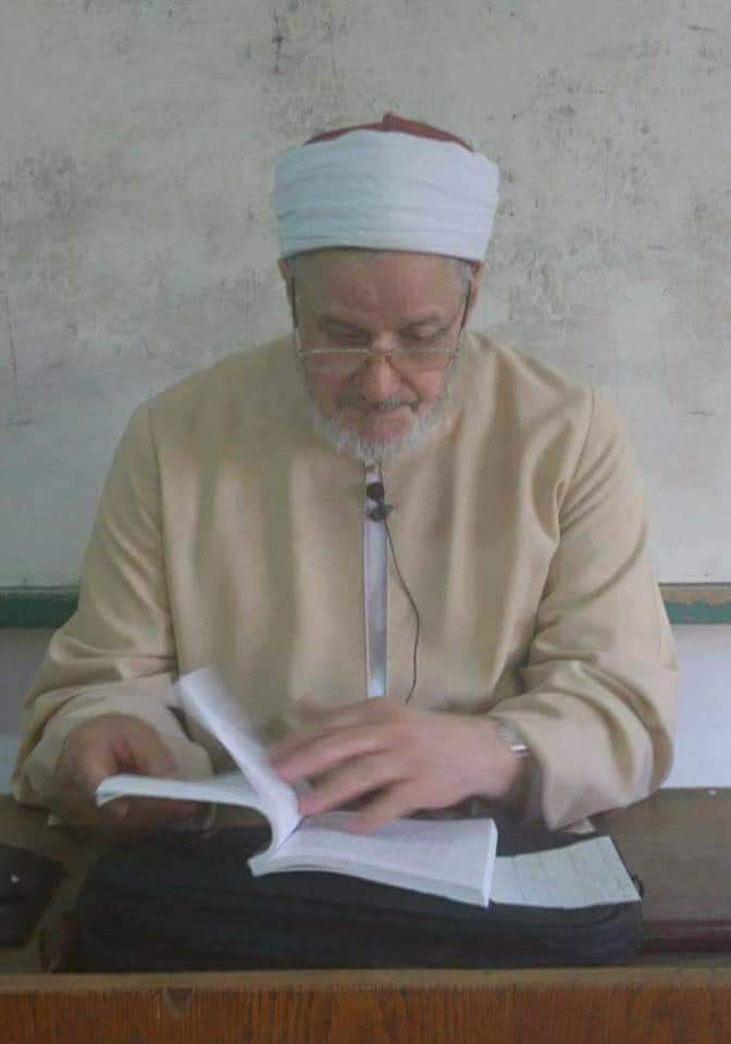 في ذكرى العلامة سعد جاويش عمامته حزينة عليه، وأركان مسجد الأزهر تبكيه، وصدق مشاعر طلابه حتى من غير الناطقين بالعربية.