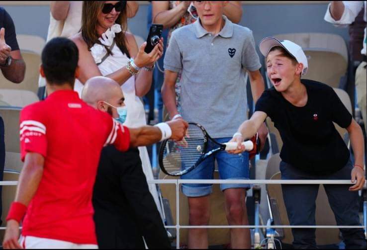 مضرب المبارة لأفضل مدرب