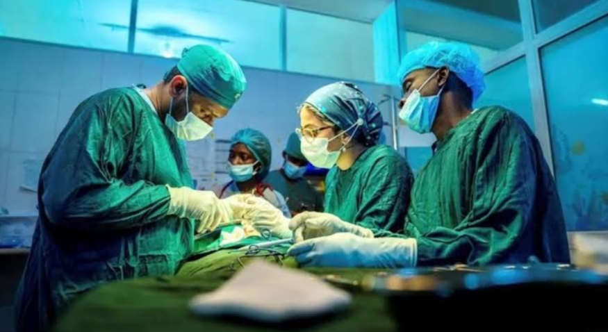 سلمان للإغاثة ...اجراء 92 جراحة بجمهورية جامبيا