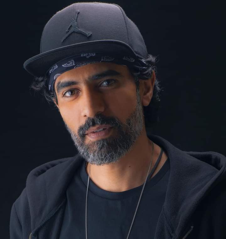 محمد علاء : شخصية عصاميه في مسلسل"واقع افتراضي"