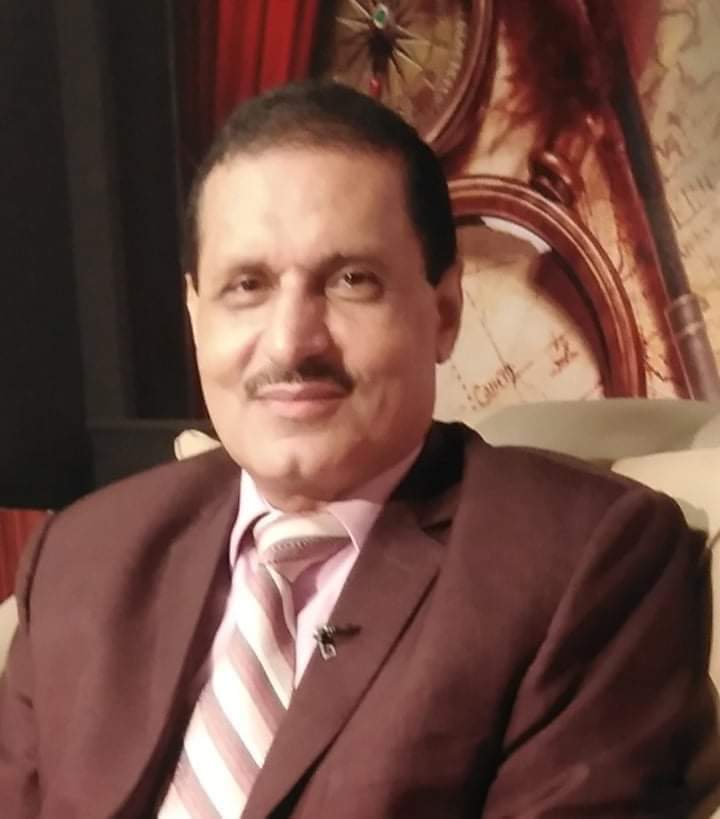 مناقشة "حوارات حول الإبداع" بمكتبة القاهرة الكبرى 