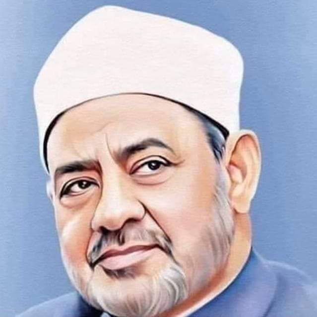 الدكتور الطيب ابن الطيب: تمني أن يصبح طيارا بعد تخرجه في الثانوية