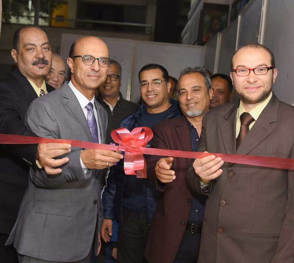 إفتتاح معرضاً فنياً للأشغال الخشبية بعنوان تشابيك بأسيوط 