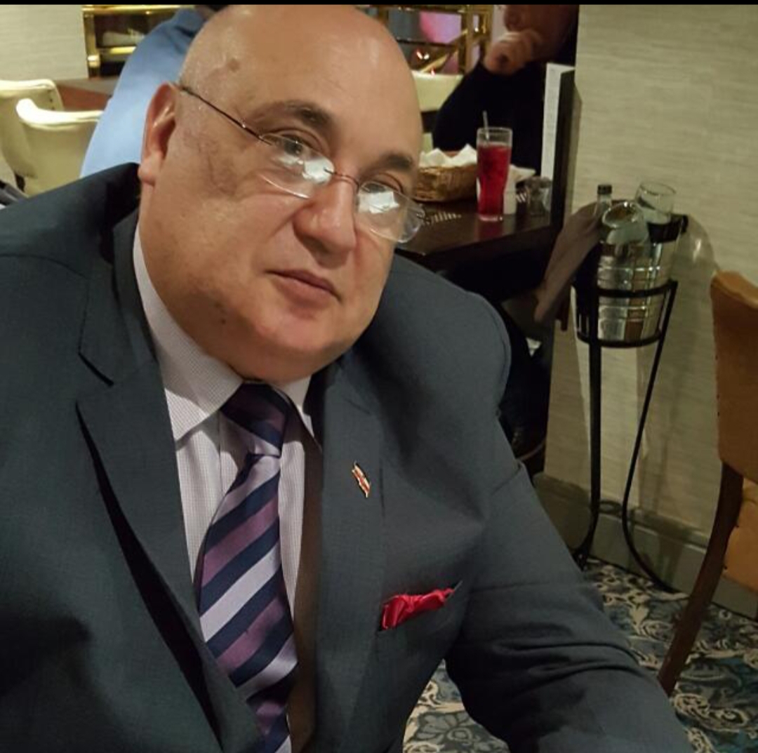 باللغتين العربية والإنجليزية: همسات الجمعة