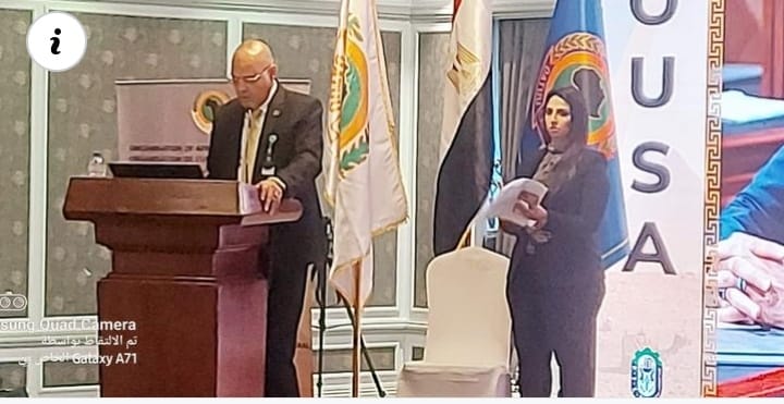 جبران رئيس اتحاد عمال مصر  أمام مؤتمر منظمة الوحدة النقابية الافريقية