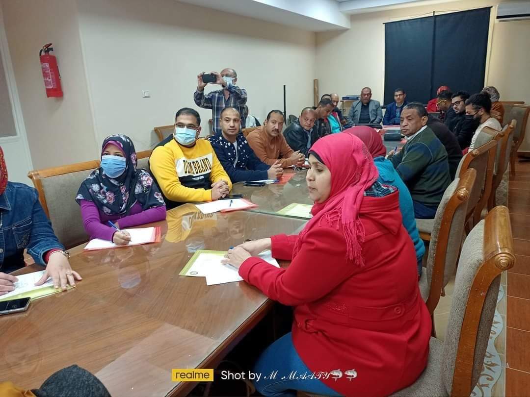 معهد علوم البحار بالغردقة ينظم دورة تدريبية لمراقبة وتحليل الجودة للبيئة البحرية بالغردقة 