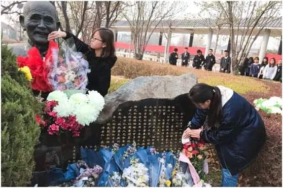 بالصور: صوت الوطن في الصين  لرصد مظاهر الاحتفال بعيد كنس القبور في الصين