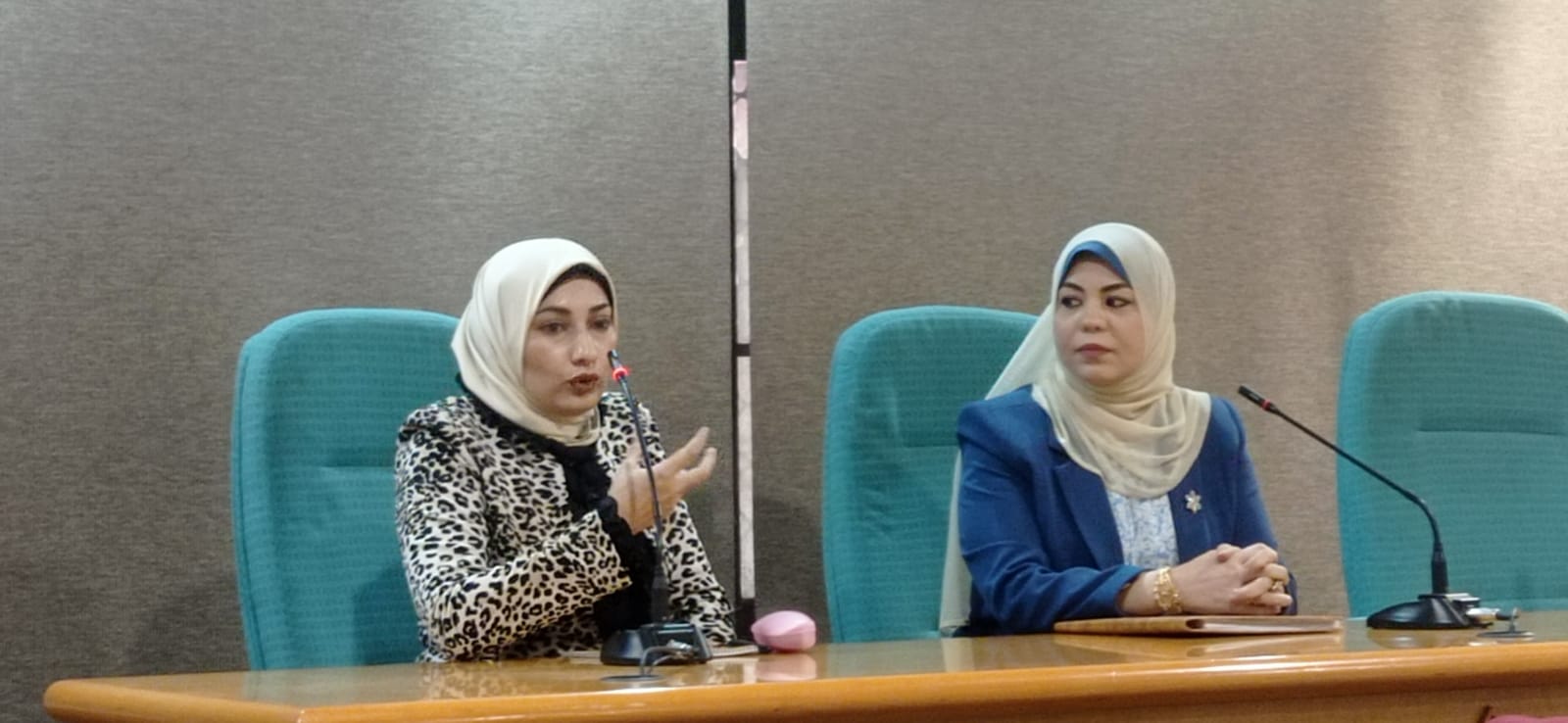 مكتبة دمنهور العامة تستضيف أول مصرية تشارك بنهائيات المسابقة الدولية أمير الشعراء