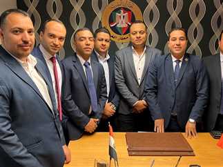 نيابة الغردقة تحقق في محاولة راكبة تشيكية تهريب عدد من الأقراص المخدرة