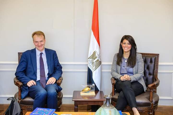 المشاط تلتقي المستشار الخاص للمفوض السامي لمنظمة الأمم المتحدة لشئون اللاجئين (UNHCR) لبحث تعزيز التعاون المشترك