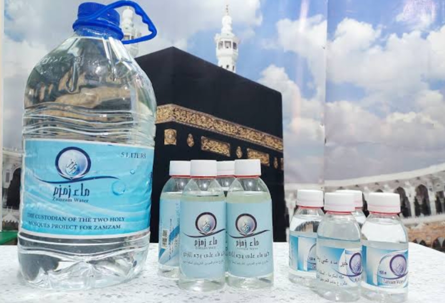 4 ملايين عبوة ماء زمزم للمصلين والمعتمرين خلال شهر رمضان