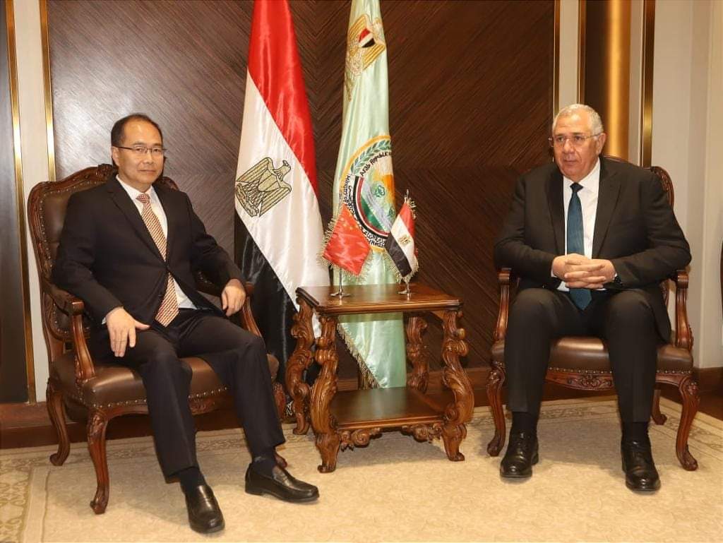 وزير الزراعة يبحث مع نائب حاكم مقاطعة سيتشوان الصينية افاق التعاون المشترك في الأنشطة الزراعية المختلفة 