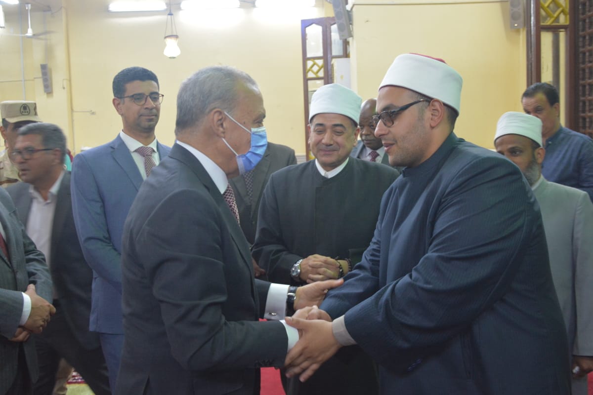 في ختام الشهر الفَضِيل...محافظ القليوبية يشهد إحتفالية "ليلة القدر" بمسجد ناصر بمدينة بنها بحضور رئيس جامعة بنها ولفيف من القيادات التنفيذية والشعبية والأمنية بالمحافظة