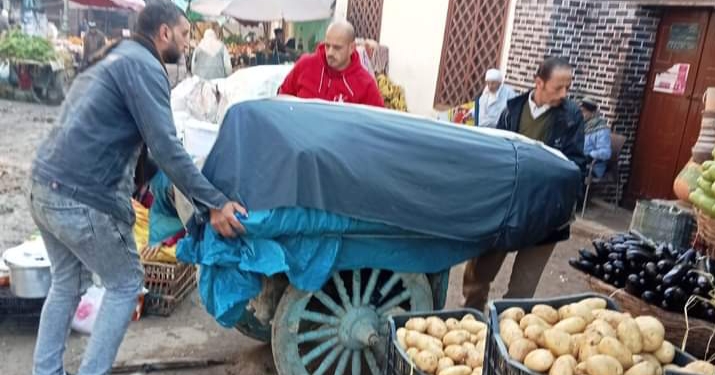 رفع ٤٧٤حالة إشغال بنطاق ٥ مراكز بالبحيرة