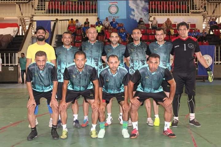 فريق مياه القليوبية يحصد المركز الاول في كرة القدم شركات