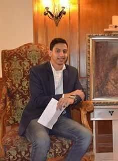 باسل عاطف يكتب.. منى فاروق ضحية "التريند" الملعون!