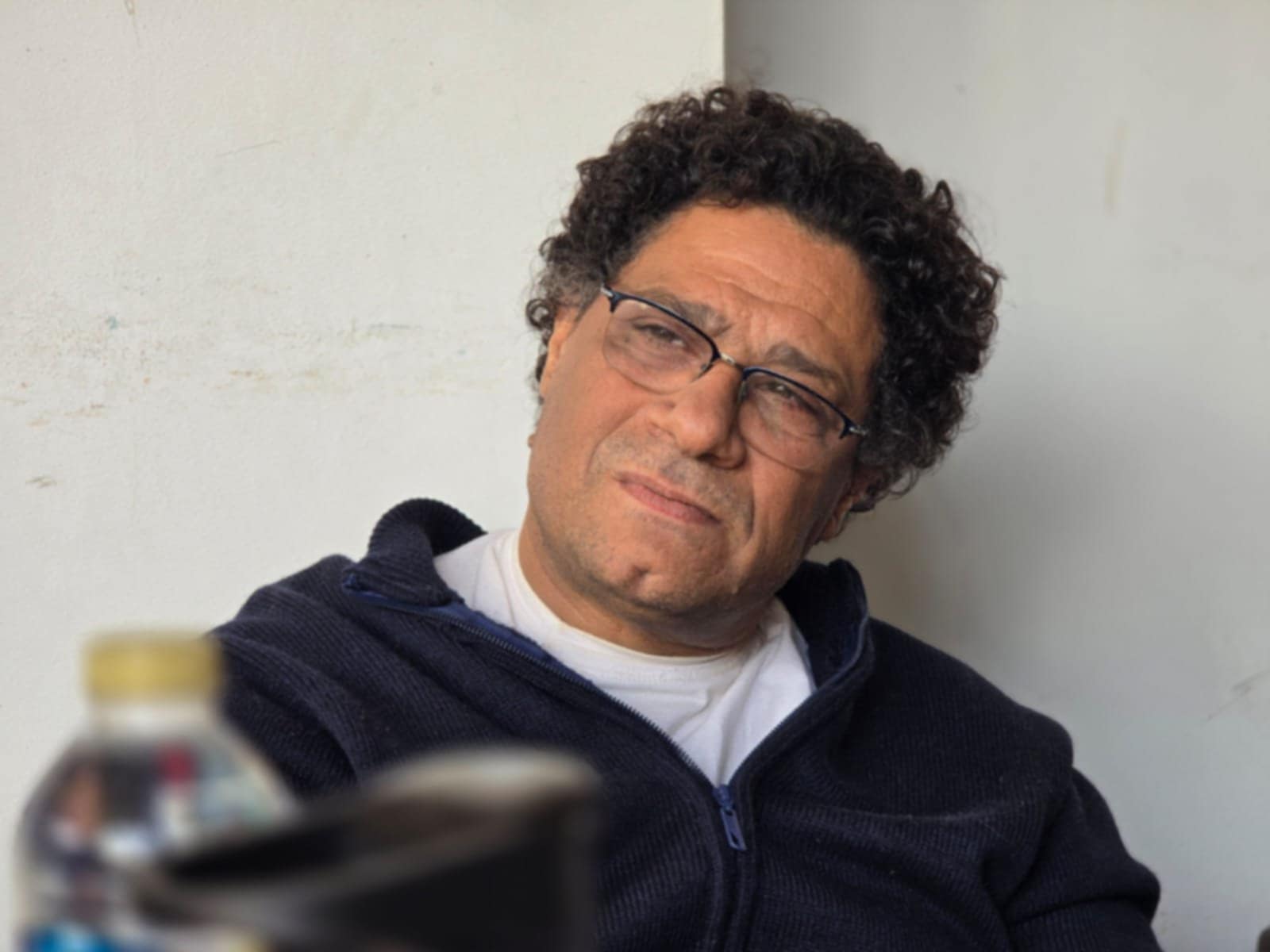 بمعرض الكتاب: العصفوري يقدم الزناتي في إنهم يزرعون البيض