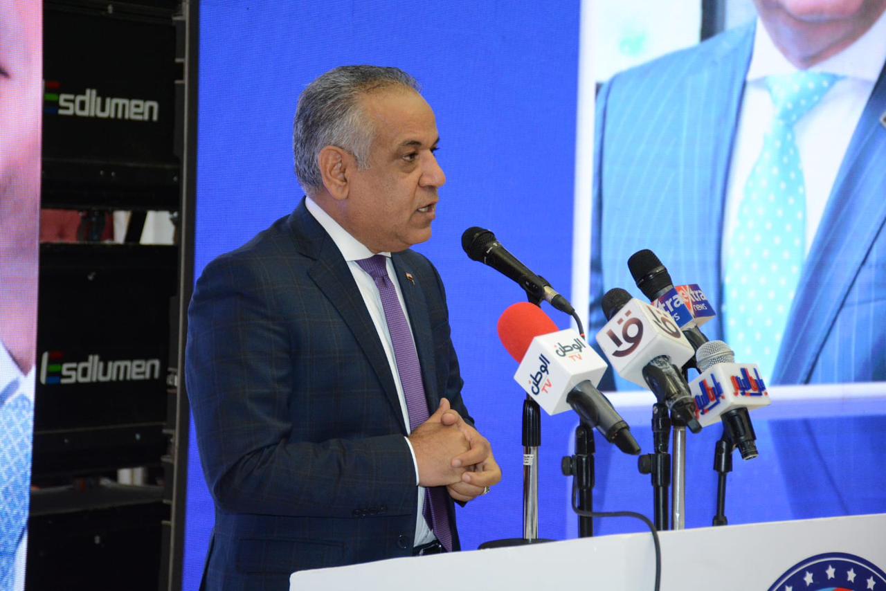 "رجال الاعمال " تشارك في مؤتمر دعم ترشيح السيسي