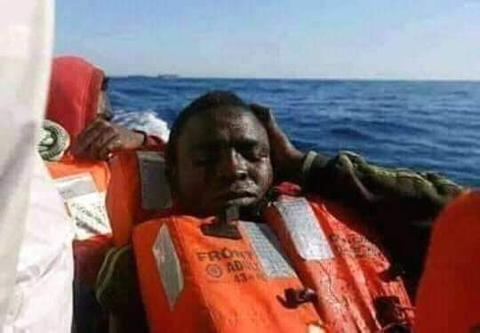 رسالة سرية من تحت الماء