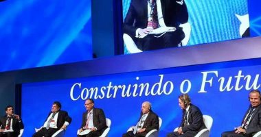 المنتدى الاقتصادى العالمى يشيد بمجمع بنبان الأكبر فى العالم للطاقة الشمسية