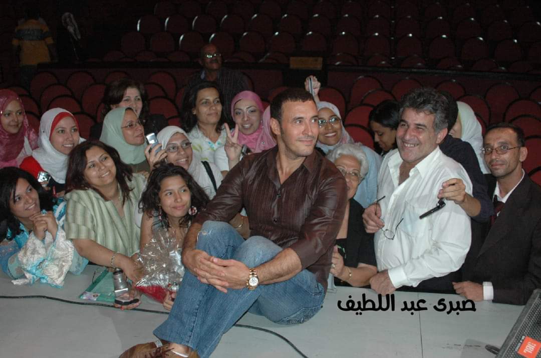  المهن الموسيقية: هاني شاكر لم يمنع كاظم الساهر من الغناء في مصر