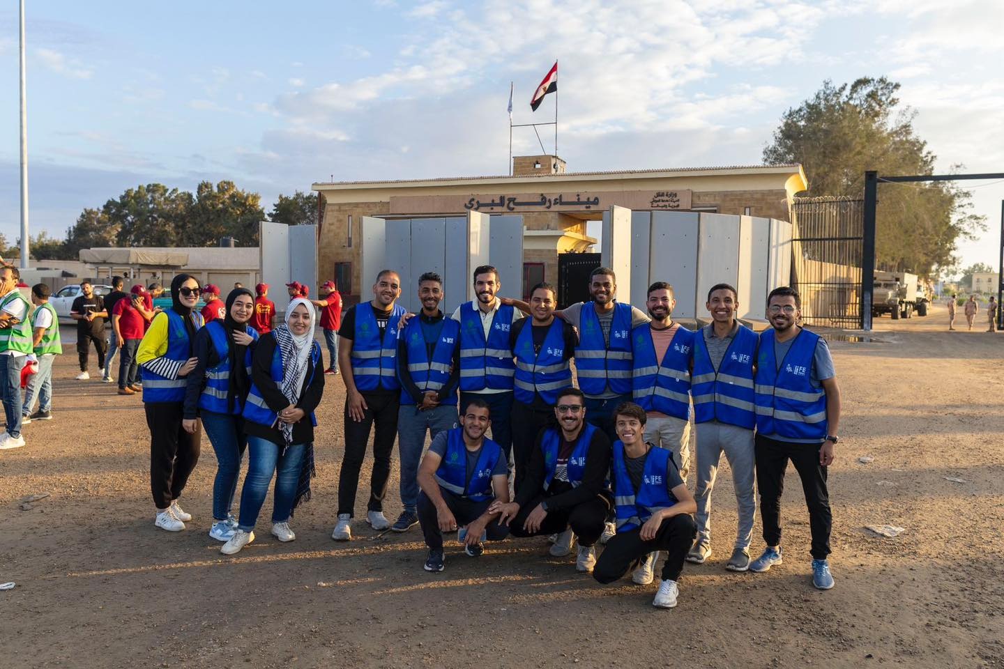 مؤسسه صناع الحياة .. تطلق مبادرة لمساعدة لطلبة وأهالى غزة المقيمين فى مصر