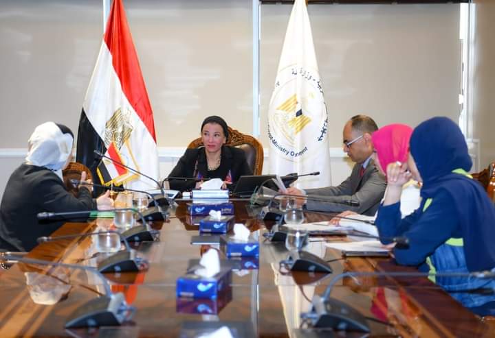 استمرارا للتواصل مع أعضاء مجلسى النواب والشيوخ: