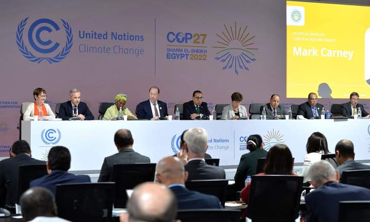 رئيس الوزراء يفتتح "يوم التمويل" بالجناح المصري