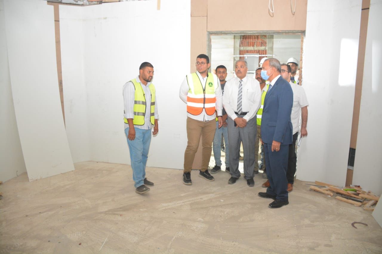 محافظ القليوبية يقوم بجولة ميدانية لمدن بنها وطوخ والقناطر الخيرية لمتابعة المشروعات الجاري تنفيذها