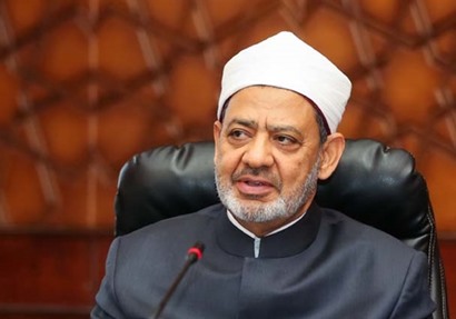 تدخل شيخ الأزهر لإنقاذ "طالبة عناق المنصورة".. الأكثر اهتماماً بين الرواد