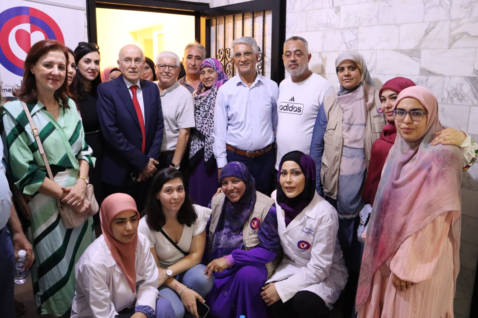 "عامل" تفتتح مركزين في حي السلم بحلة جديدة