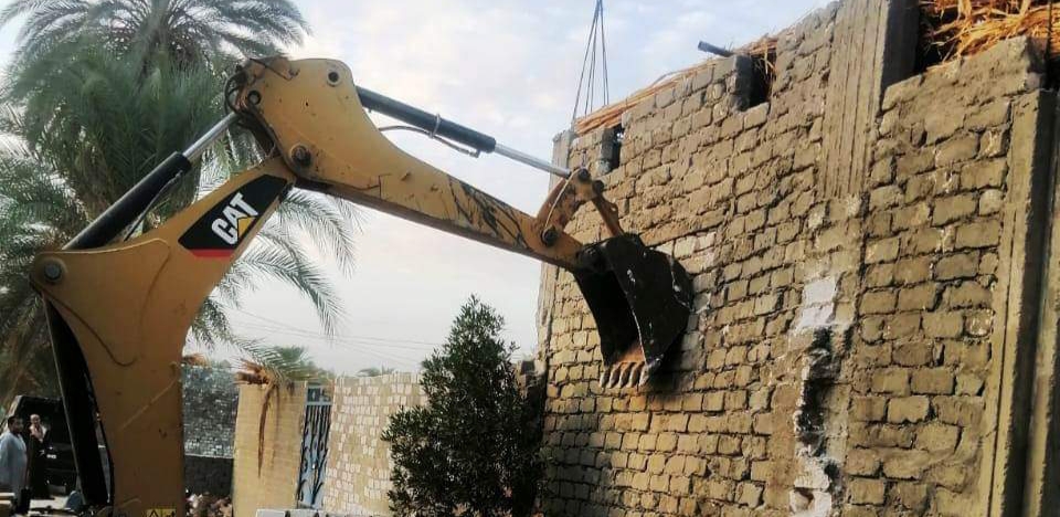 سوهاج...إزالة 33 حالة تعدى على الأراضي الزراعية