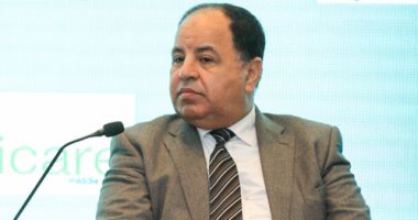 "المالية" لا تعتزم تعديل الضرائب وتتوقع زيادة الاقتراض المحلي 45%