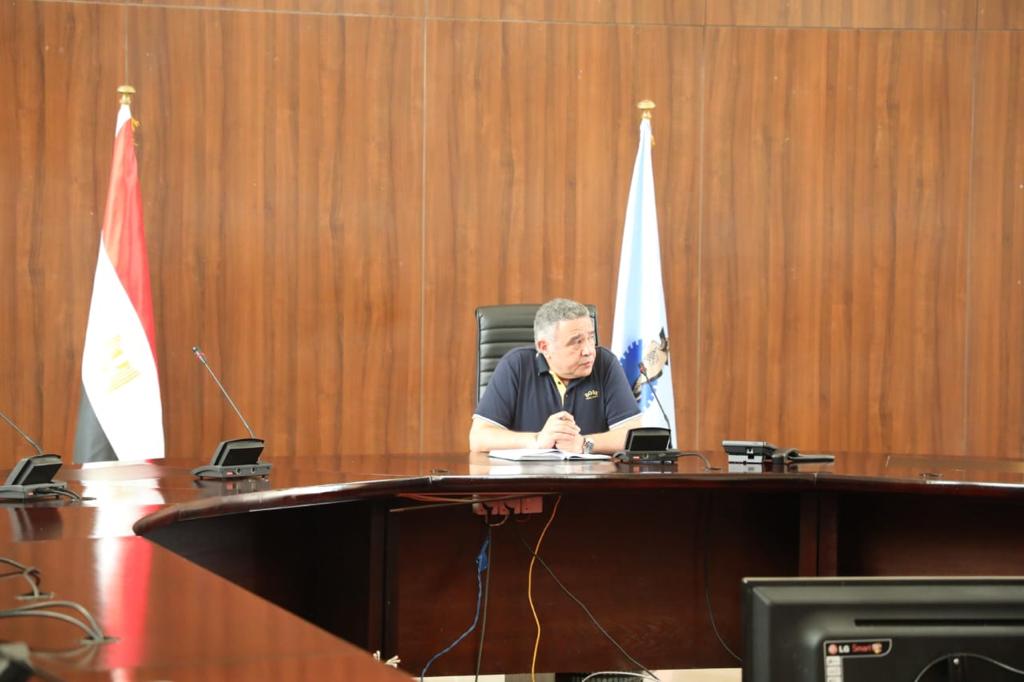 استمرار أعمال لجنة تقييم المشروعات الخضراء والذكية بالبحر الأحمر